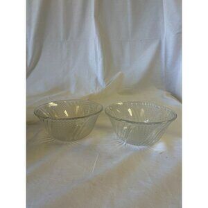 Set Of 2 Clear Glass Bowls With Textured Design - 5 Inch Diameter